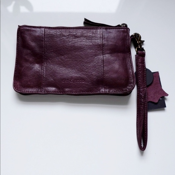 Anthropologie Handbags - ANTHROPOLOGIE Day & Mood Bordeaux Leather Wristlet